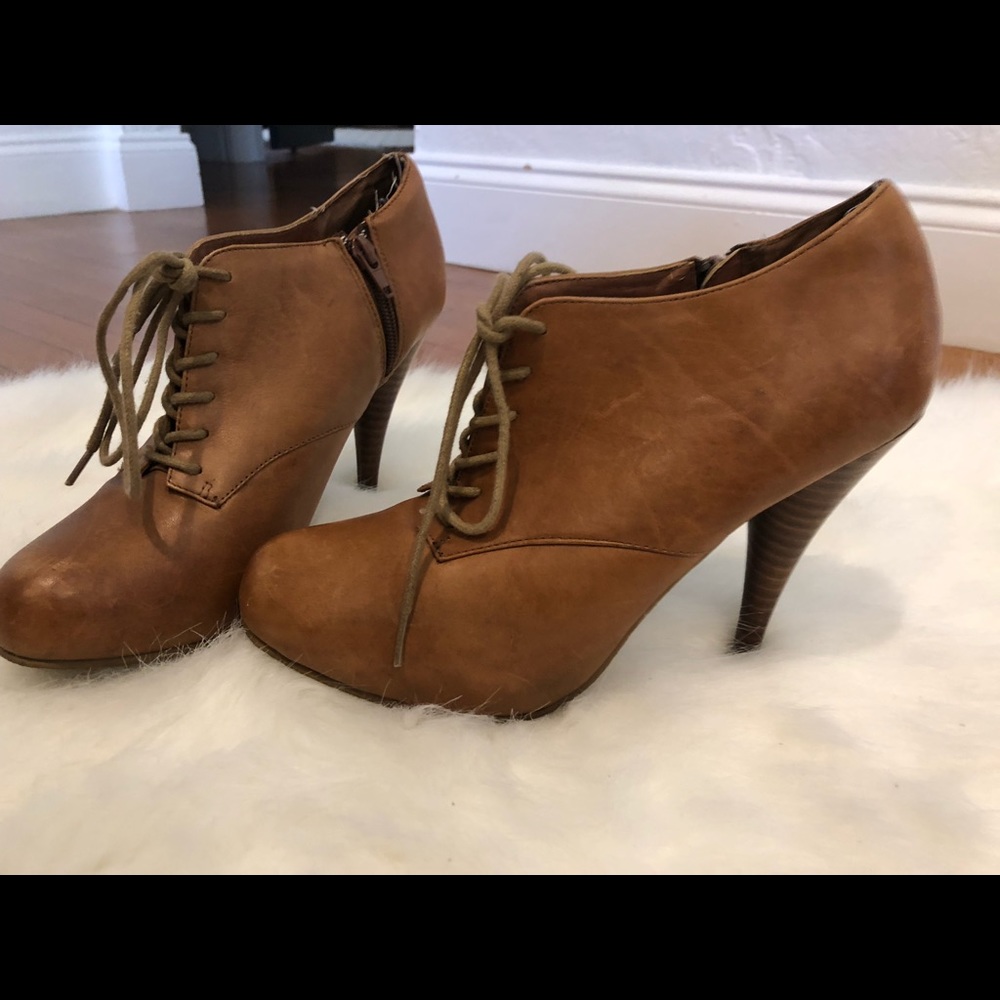 Steve Madden ankle booties